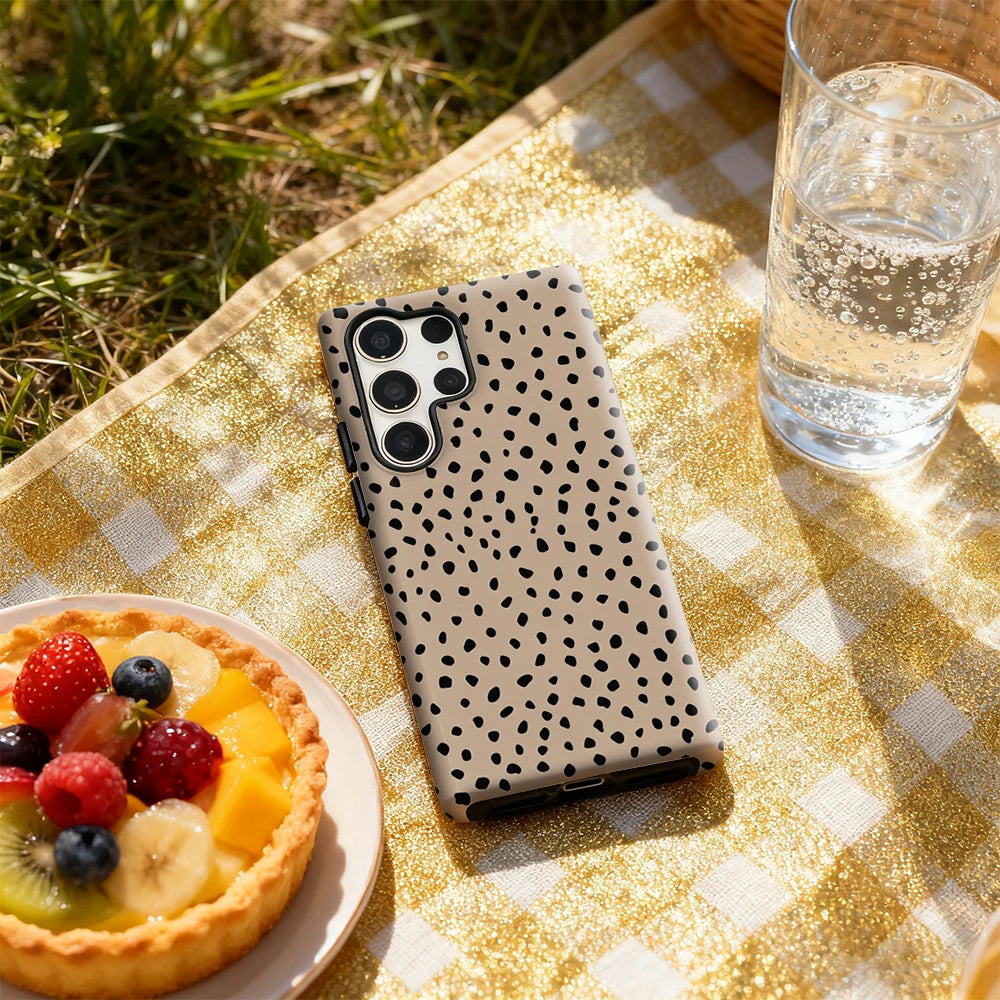 Black Spots on Camel Phone Case for Samsung Galaxy S25 Ultra S24 S23 Ultra Plus Glossy Double-layer Back Cover